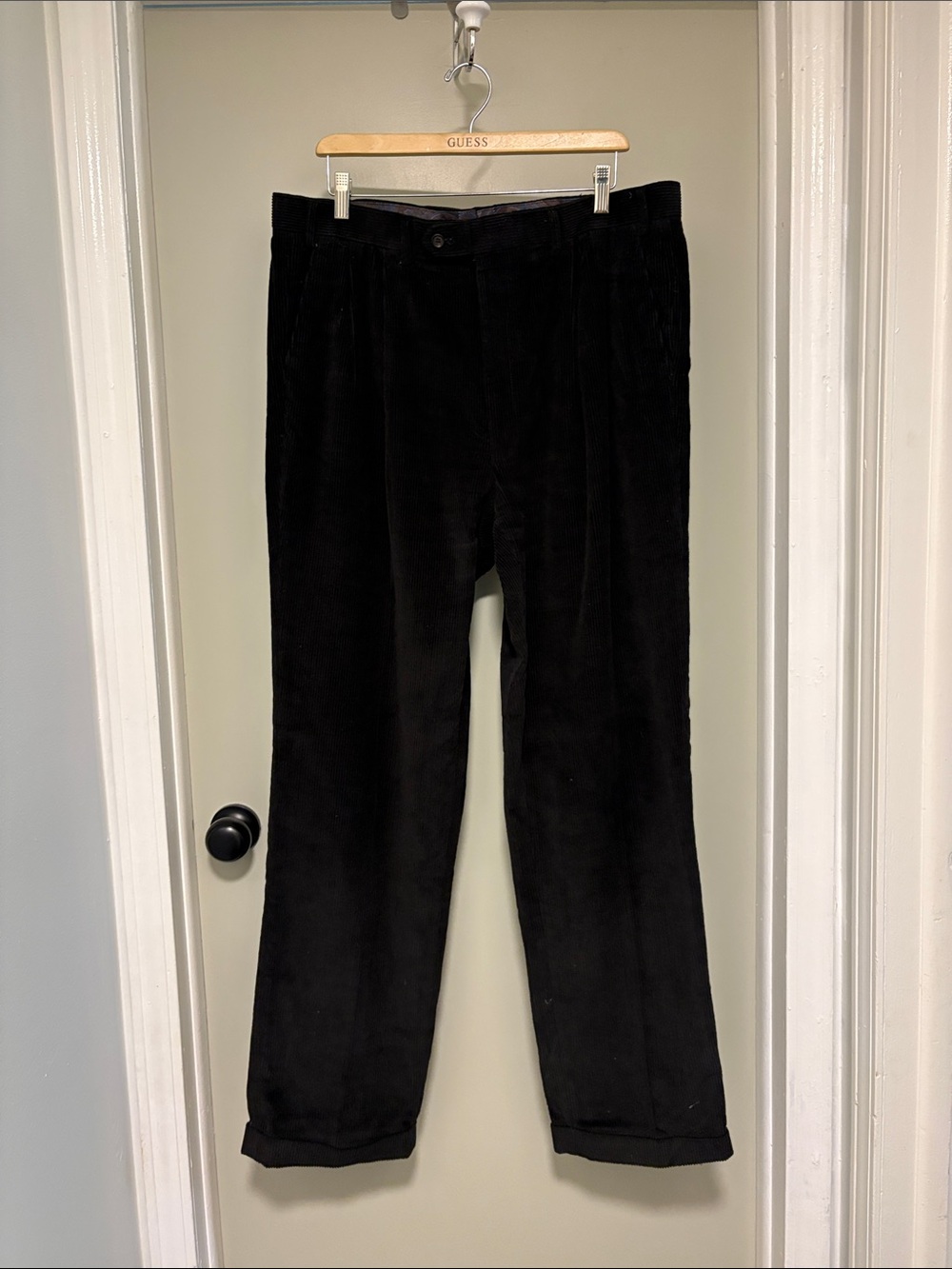 Lauren Ralph Lauren cotton corduroy cuffed pants. 38x32
